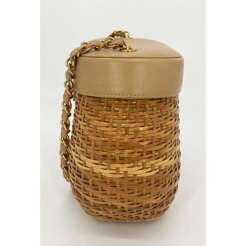CHANEL RARE VINTAGE Wicker Basket Bag - Picture 5 of 9
